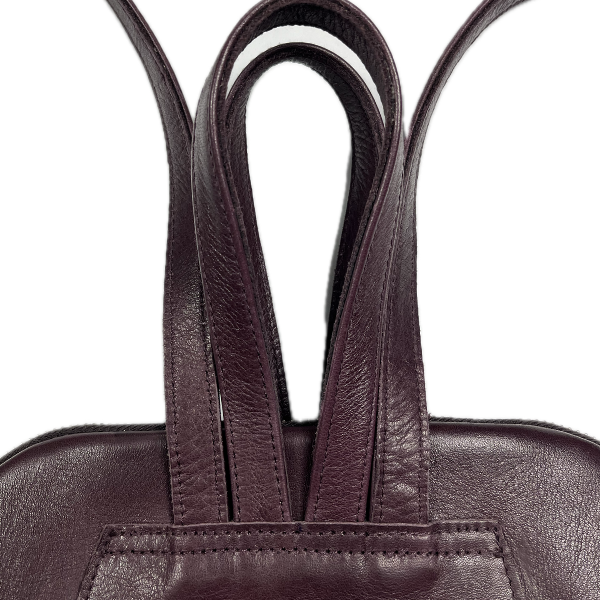 Mochila em pele