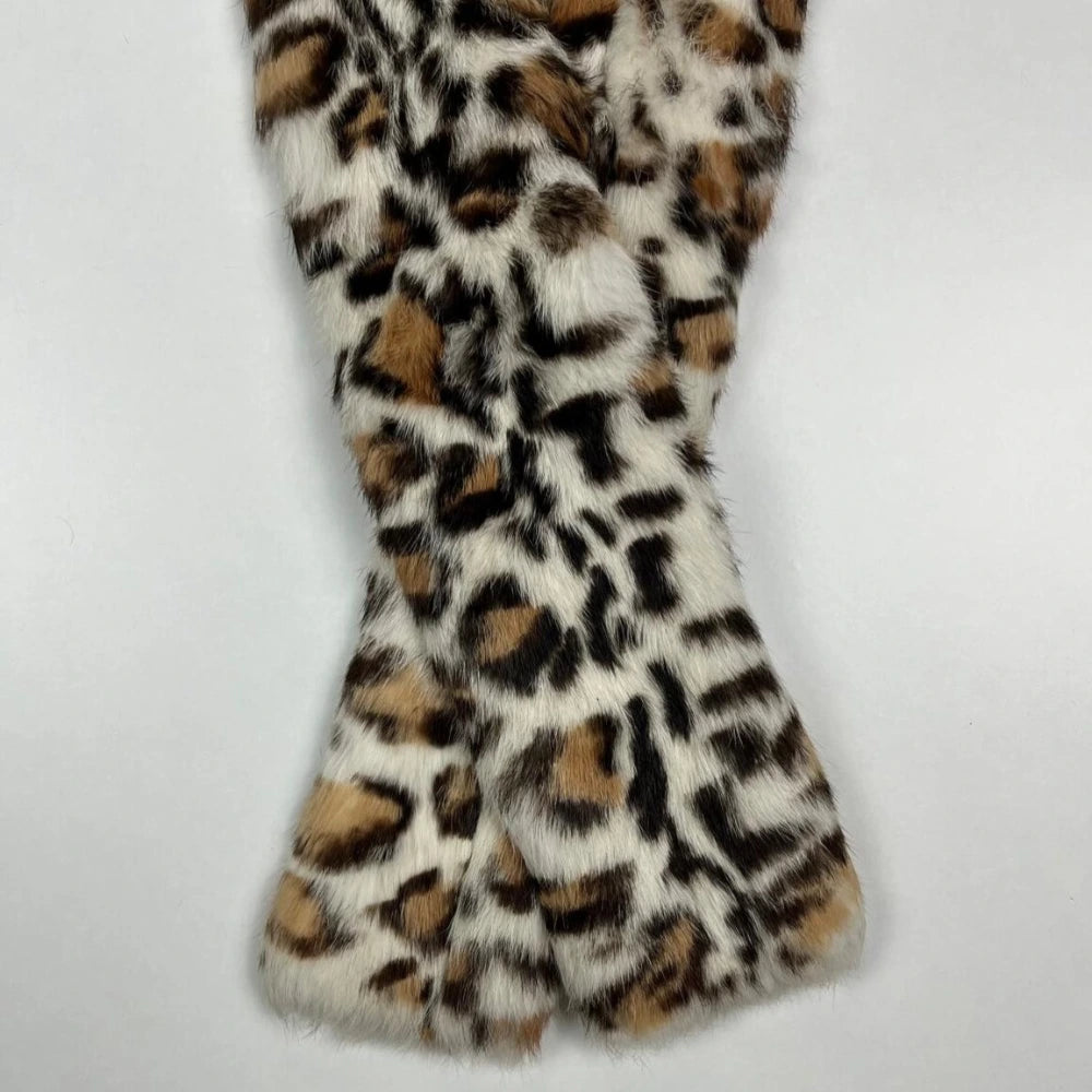 Cachecol em pelo tigre
